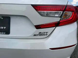 2019 Honda Accord Sedan Sport 2.0T Auto