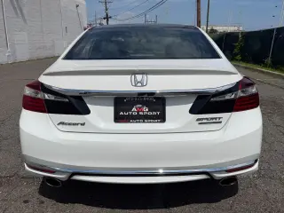 2017 Honda Accord Sedan Sport SE CVT