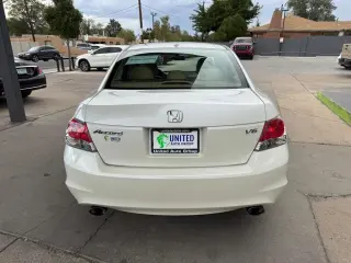 2010 Honda Accord EX-L V-6 Sedan AT