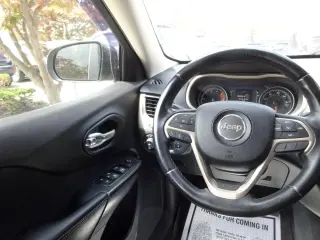 2017 Jeep Cherokee Latitude FWD