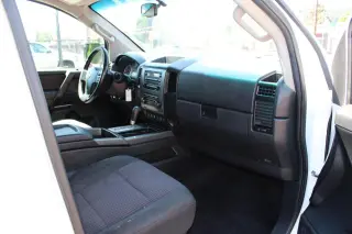 2012 Nissan Titan 2WD Crew Cab SWB SV