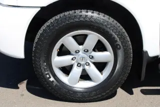 2012 Nissan Titan 2WD Crew Cab SWB SV