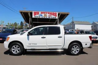 2012 Nissan Titan 2WD Crew Cab SWB SV