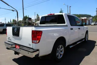 2012 Nissan Titan 2WD Crew Cab SWB SV