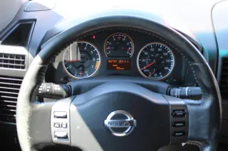 2012 Nissan Titan 2WD Crew Cab SWB SV