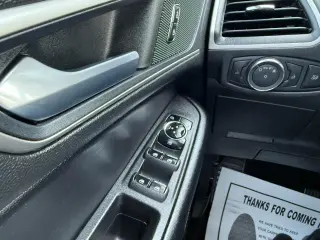 2023 Ford Edge