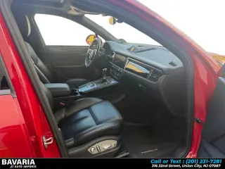 2020 Porsche Macan AWD