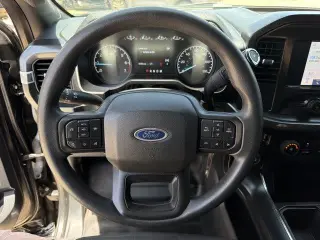Ford F-150 2023 4x2 Lariat 4dr SuperCrew 6.5 ft. SB