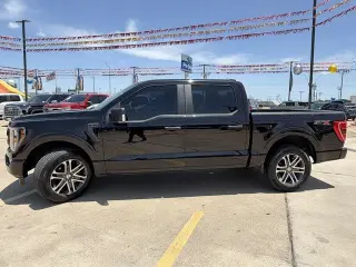 Ford F-150 2023 4x2 Lariat 4dr SuperCrew 6.5 ft. SB