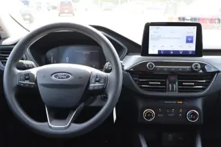 Ford Escape Base SUV 4 puertas 2024