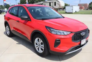 Ford Escape Base SUV 4 puertas 2024