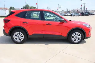Ford Escape Base SUV 4 puertas 2024