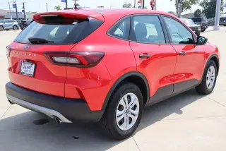 Ford Escape Base SUV 4 puertas 2024