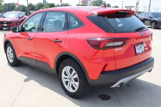Ford Escape Base SUV 4 puertas 2024
