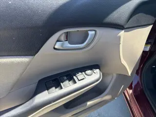 Honda Civic 2013 LX 4dr Sedan 5A