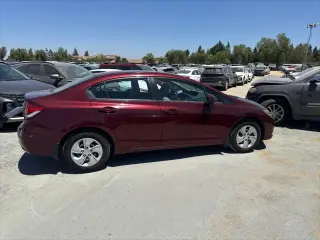 Honda Civic 2013 LX 4dr Sedan 5A