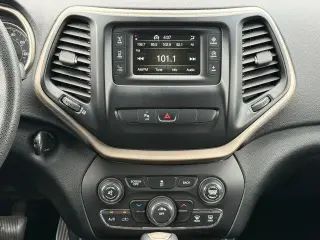 Jeep Cherokee 2014 4x4 Sport 4dr SUV