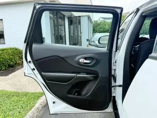 Jeep Cherokee 2014 4x4 Sport 4dr SUV