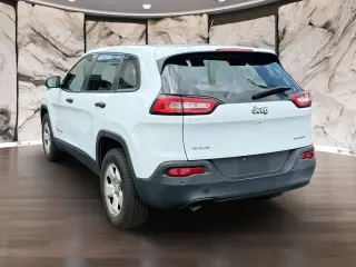 Jeep Cherokee 2014 4x4 Sport 4dr SUV