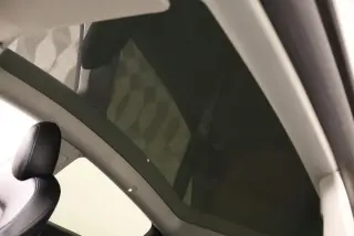 Tesla Model Y 2022 AWD Performance 4dr Crossover
