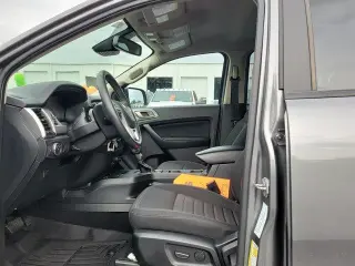 Ford Ranger 2022 4x2 XL 4 puertas SuperCrew caja corta de 5.1 pies