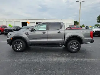 Ford Ranger 2022 4x2 XL 4 puertas SuperCrew caja corta de 5.1 pies