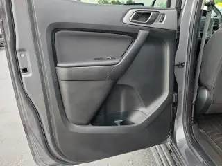Ford Ranger 2022 4x2 XL 4 puertas SuperCrew caja corta de 5.1 pies