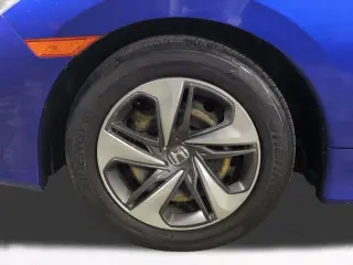 Honda Civic 2021 LX Sedán de 4 puertas