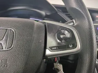 Honda Civic 2021 LX Sedán de 4 puertas