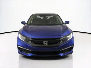 Honda Civic 2021 LX Sedán de 4 puertas