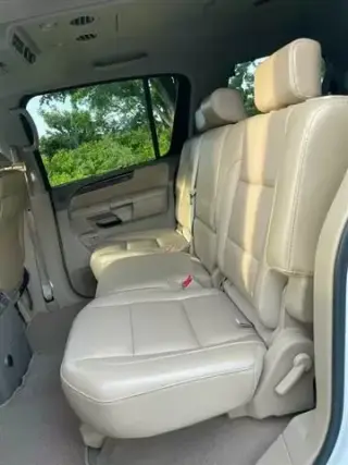 Armada SL -- 2011 Nissan --