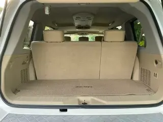 Armada SL -- 2011 Nissan --