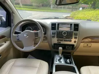 2011 Nissan Armada SL