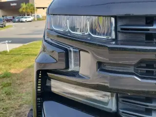 Chevrolet Silverado 1500 2019 4x2 RST 4 puertas Cabina Crew 5.8 pies SB