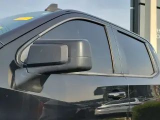 Chevrolet Silverado 1500 2019 4x2 RST 4 puertas Cabina Crew 5.8 pies SB