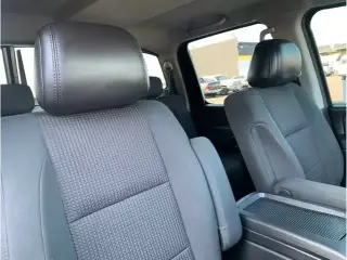 2010 Nissan Titan Crew Cab SE
