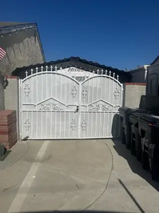 🏡 Se Renta Traila en Rialto