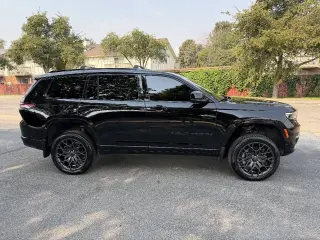 2023 Jeep Grand Cherokee L