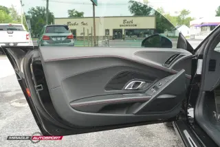2017 AUDI R8