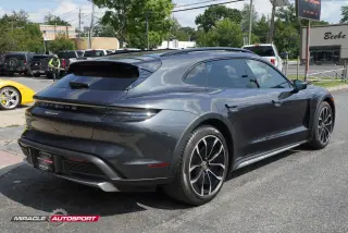 2022 PORSCHE TAYCAN CROSS TURISMO