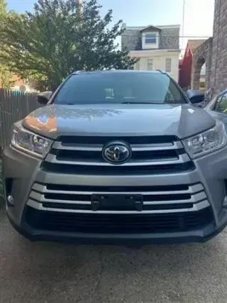 Highlander XLE --- 2018