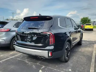 Kia Telluride EX 2024 SUV de 4 puertas