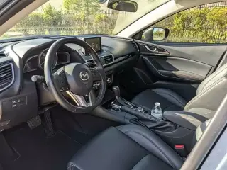 2014 Mazda Mazda3 Grand Tourin