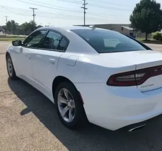 2017 Dodge Charger SXT Sedan