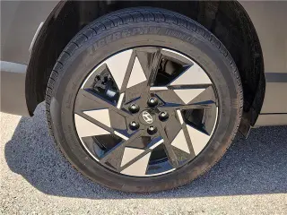 Hyundai KONA 2025 SEL 4 puertas Crossover