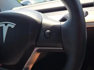 Tesla Model Y 2020 AWD Performance 4p Crossover