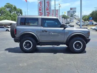 Ford Bronco 2022 4x4 Base Advanced 2dr SUV