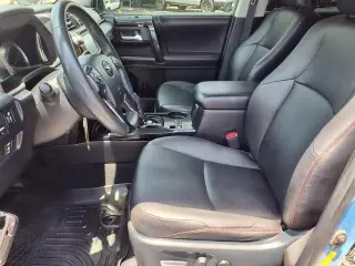 Toyota 4Runner 2018 4x4 SR5 4dr SUV