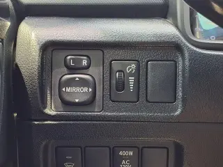 Toyota 4Runner 2018 4x4 SR5 4dr SUV