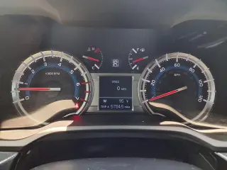 Toyota 4Runner 2018 4x4 SR5 4dr SUV